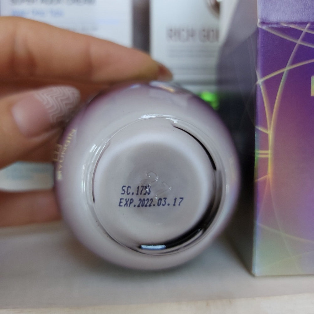 Крем для лица FARM STAY Grape Stem Cell Wrinkle Lifting Cream 50 мл - ALCHEMY